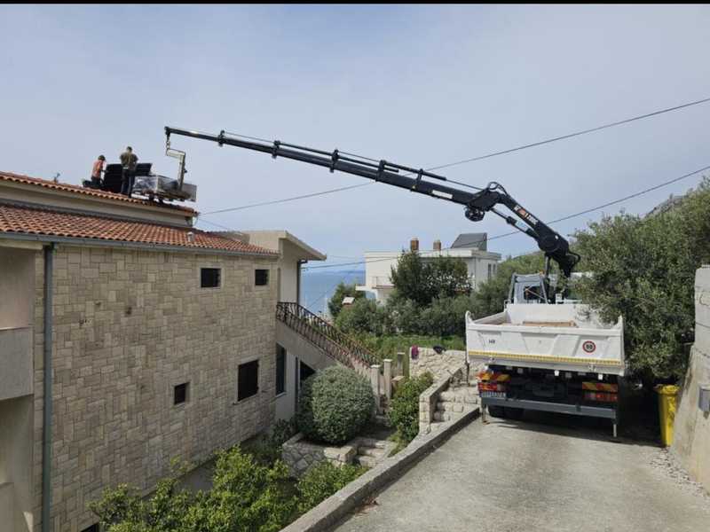 Dostava kranom na krov